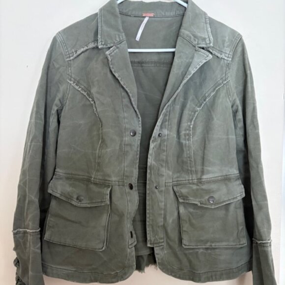 free people movement Jackets & Blazers - Gently used olive green fashion jacket